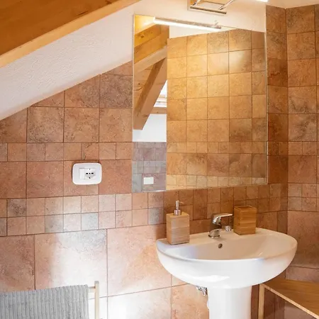 Apartamento Mansarda Adele Santo Stefano dʼAveto